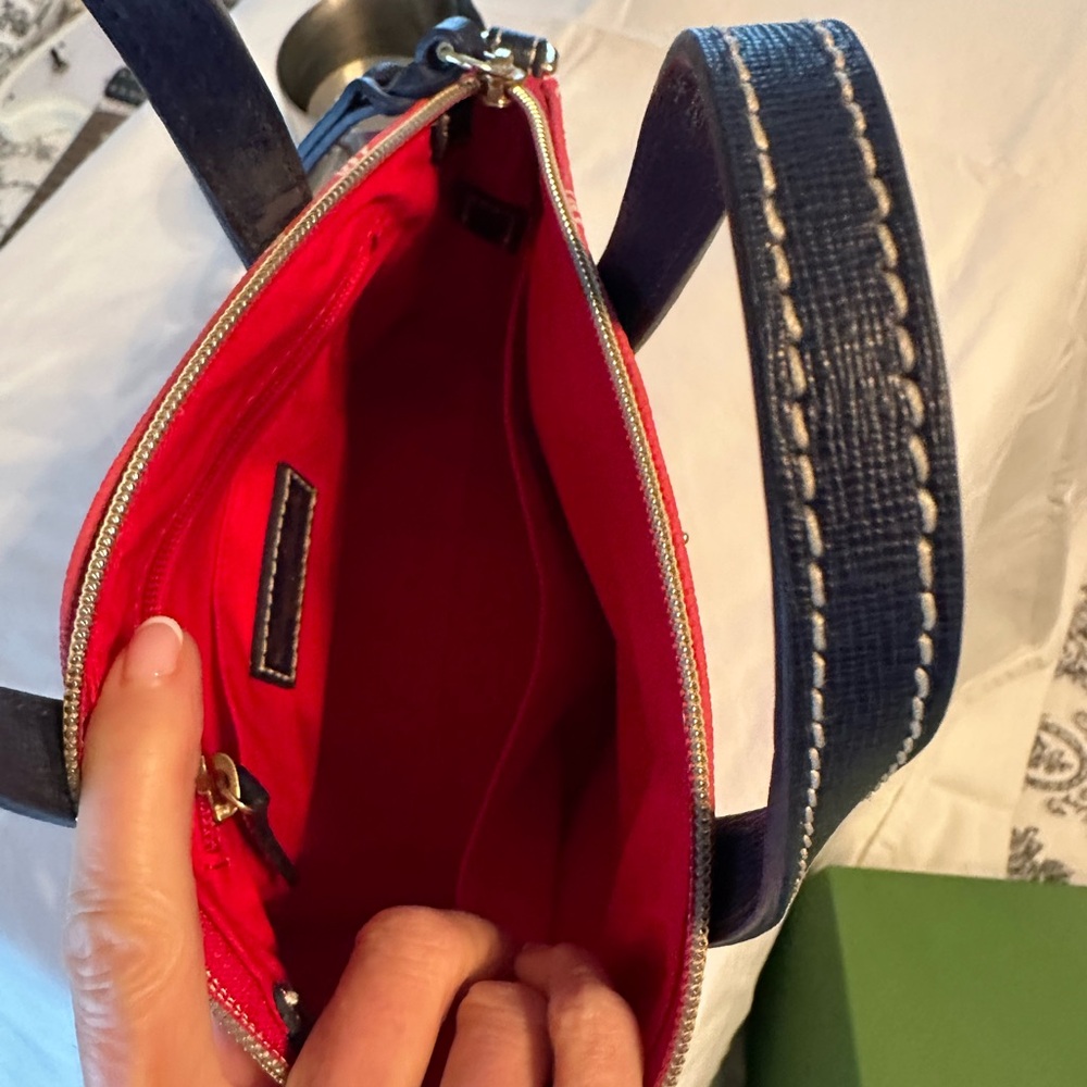 Dooney & Bourke Red DB Logo Small Satchel Navy Trim Gold Hardware - Picture 5 of 7